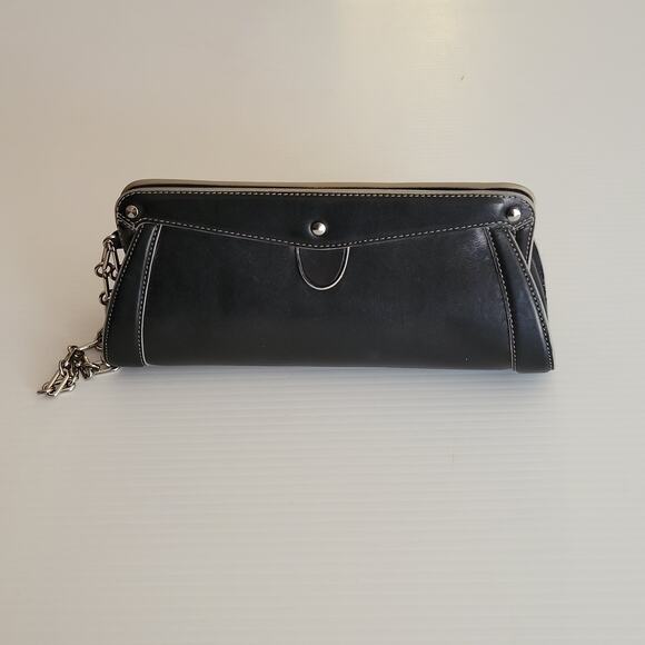 Cole Haan Leather Wristlet Clutch Baquette Purse Black leather silver tone chain - Picture 1 of 14